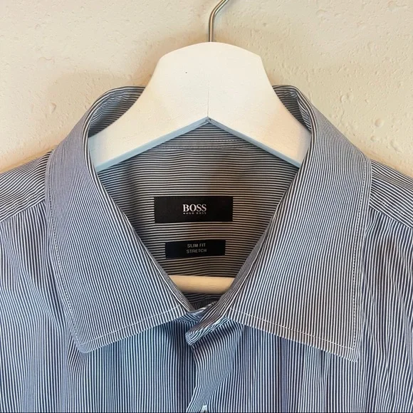 Hugo Boss Men’s Black Label Blue White Striped Shirt Sz 43/17 - Picture 4 of 13
